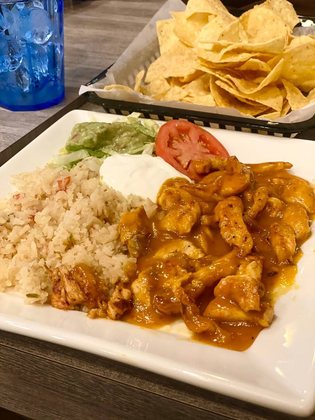 Uncle Pacos Mexican Grill | restaurant | 8222 E 103rd St Ste 129, Tulsa, OK 74133, USA | 9189435588 OR +1 918-943-5588