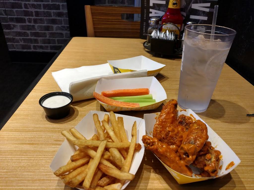 Buffalo Wild Wings | restaurant | 43821 Pacific Commons Blvd, Fremont, CA 94538, USA | 5106561634 OR +1 510-656-1634