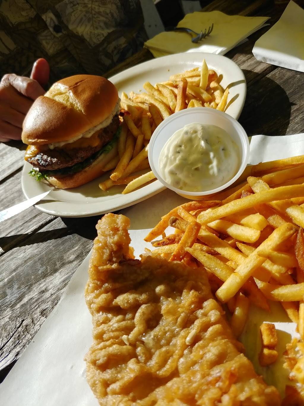 Gordon and Purdys | restaurant | 17136 WA-410, Sumner, WA 98391, USA | 2537504756 OR +1 253-750-4756