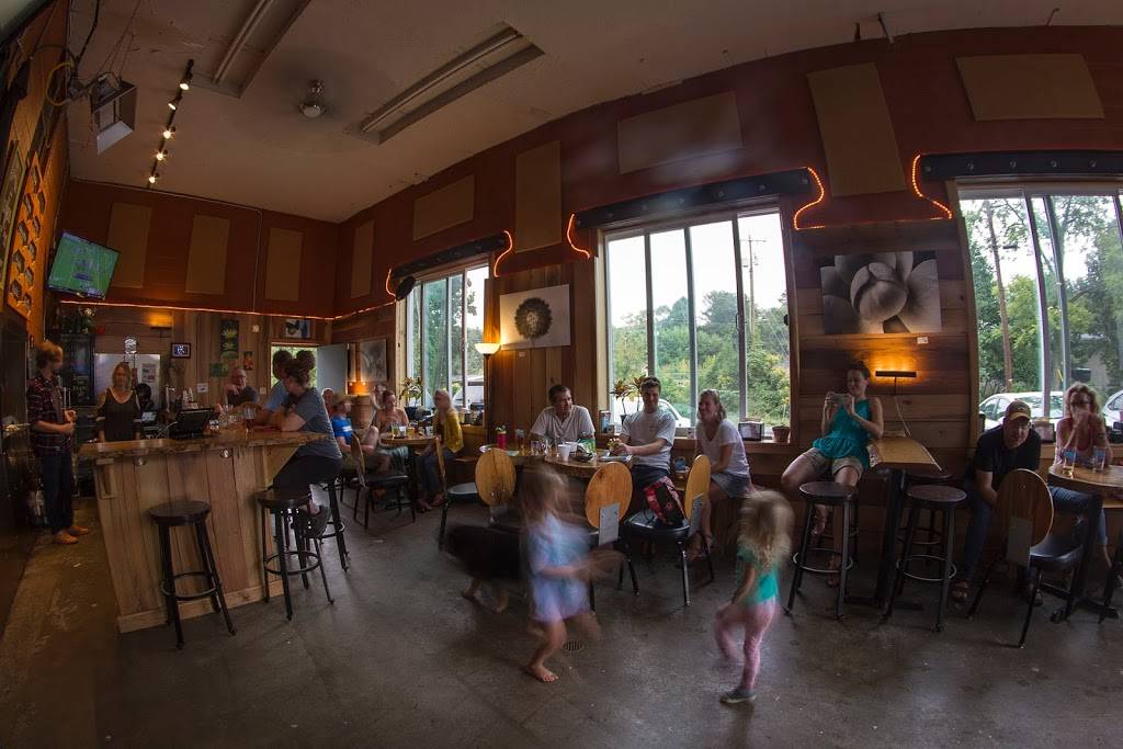 Sweeten Creek Brewing | restaurant | 1127 Sweeten Creek Rd, Asheville, NC 28803, USA | 8285752785 OR +1 828-575-2785