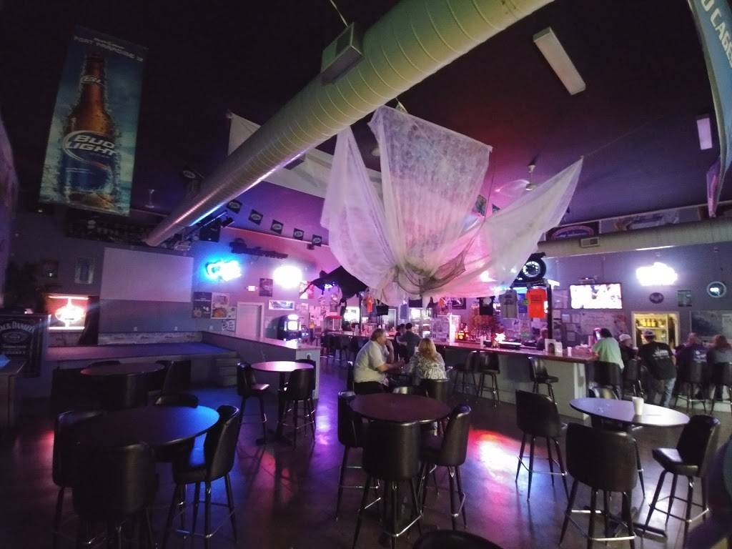 Cages | night club | 2841, 215 S 3rd St, Vandalia, IL 62471, USA | 6182839739 OR +1 618-283-9739