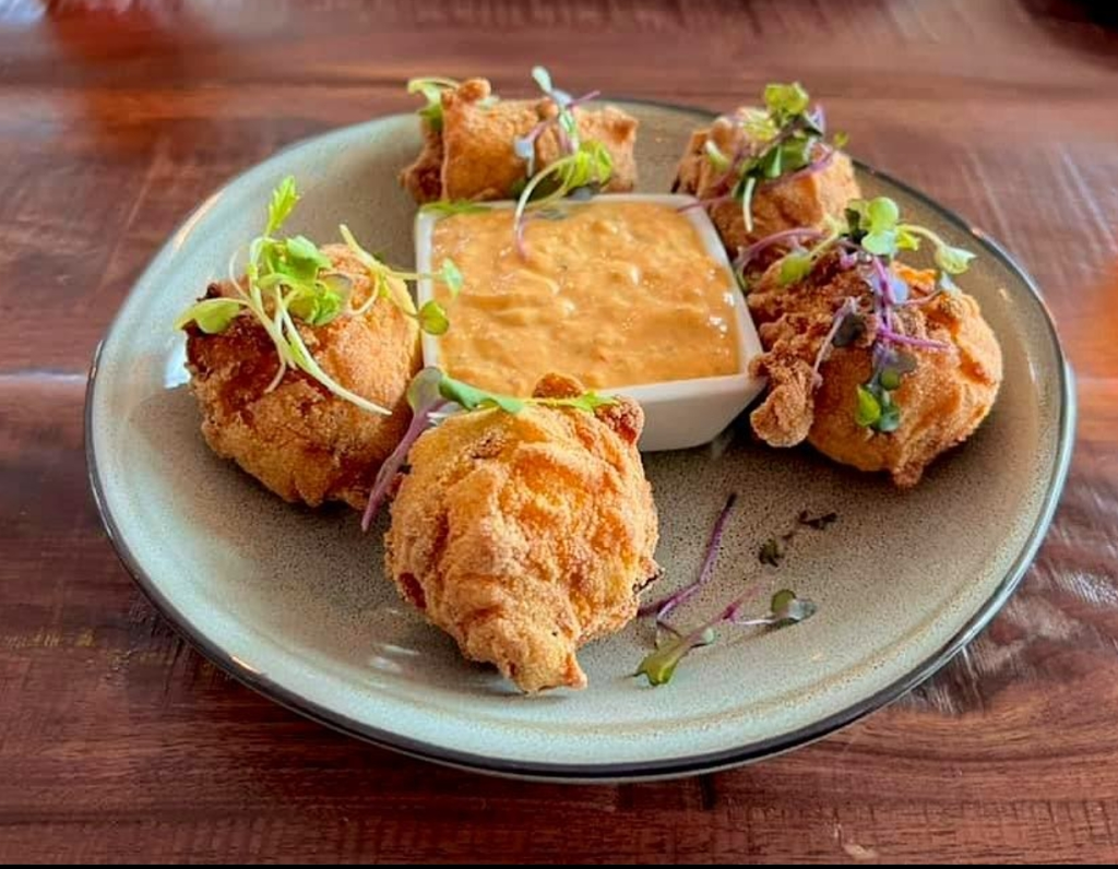 River & Fort Restaurant & Roof Top Lounge | restaurant | 12 Avenida Menendez, St. Augustine, FL 32084, USA | 9044818396 OR +1 904-481-8396