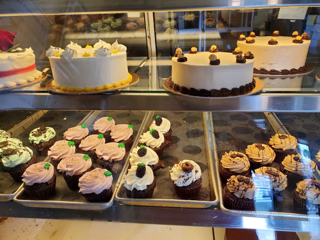 The Buttery | bakery | 702 Soquel Ave, Santa Cruz, CA 95062, USA | 8314583020 OR +1 831-458-3020