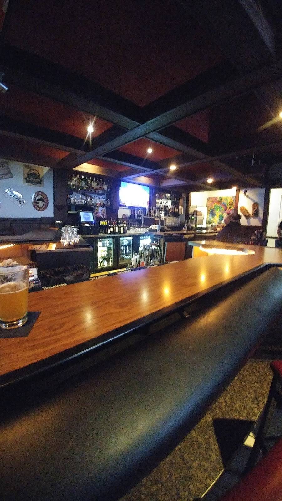 The Lakeside Supper Club and Lounge | night club | 37238 Valley Rd, Oconomowoc, WI 53066, USA | 2625675242 OR +1 262-567-5242