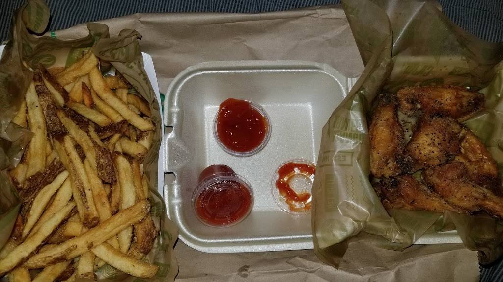 Wingstop | restaurant | 1723 W Loop 281, Longview, TX 75604, USA | 9032919464 OR +1 903-291-9464