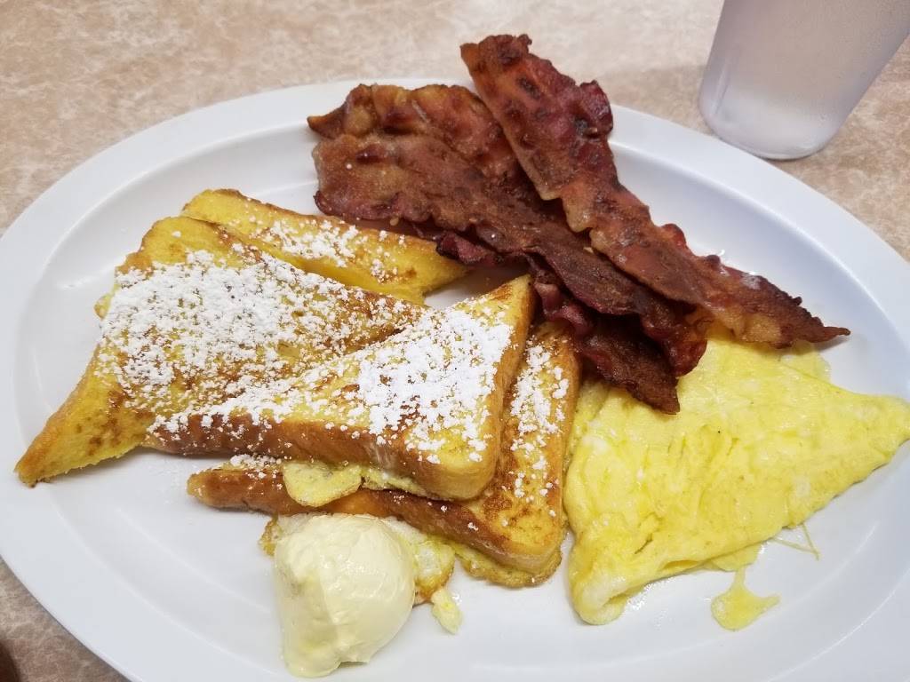 Jacks Country Restaurant | restaurant | 21919 Marine View Dr S, Des Moines, WA 98198, USA | 2068242833 OR +1 206-824-2833