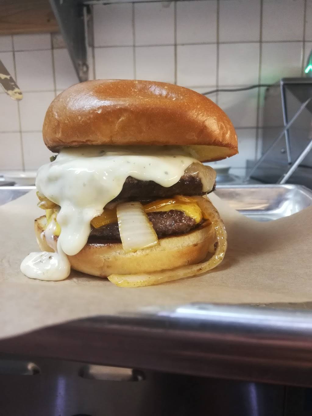 The Lakehouse | restaurant | 9307 Boat Club Rd, Fort Worth, TX 76179, USA | 8173863156 OR +1 817-386-3156