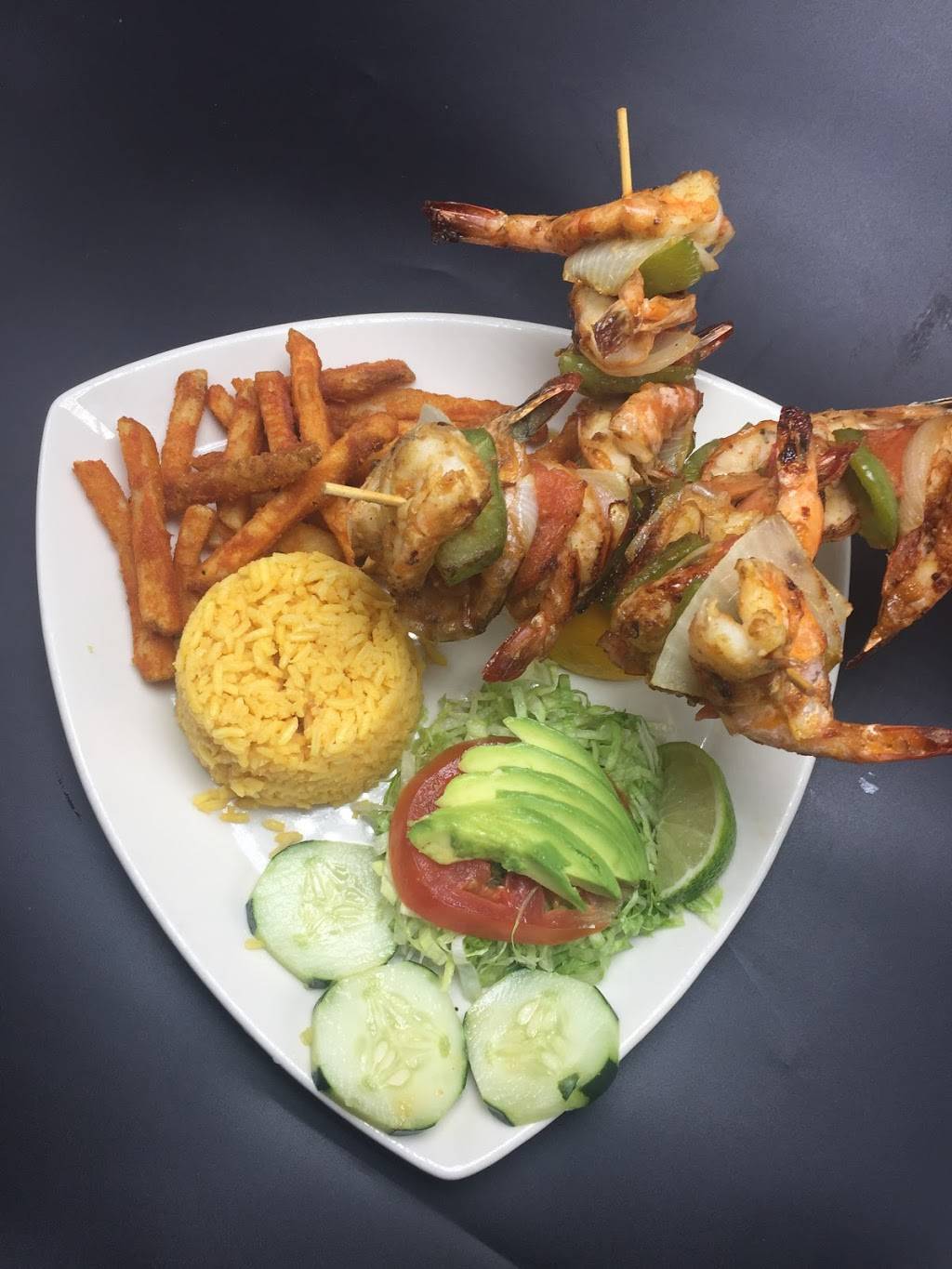 Taqueria Los Machetes | restaurant | 591 Allison-Bonnett Memorial Dr, Dolomite, AL 35061, USA | 2059167624 OR +1 205-916-7624