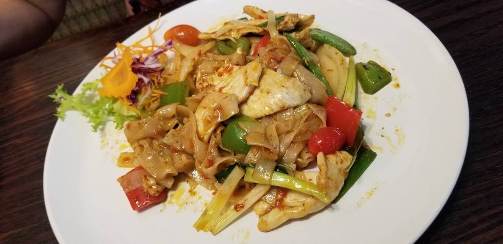 Thai Udon Cafe | restaurant | 409 5th Ave S, Naples, FL 34102, USA | 2393312079 OR +1 239-331-2079