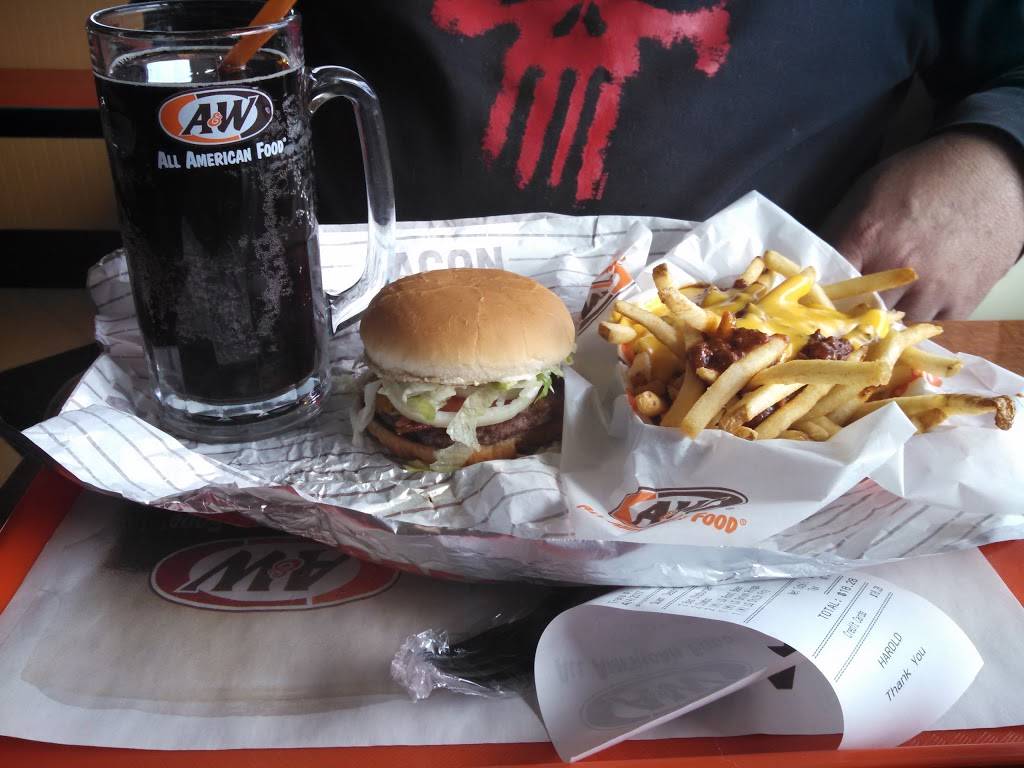 A&W Restaurant | restaurant | 900 E Plumb Ln, Reno, NV 89502, USA | 7758258646 OR +1 775-825-8646