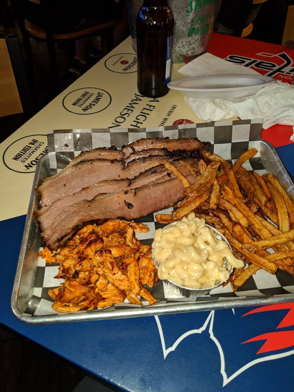 Jds Smokehouse North | restaurant | 2235 E Churchville Rd, Bel Air, MD 21015, USA | 4107347900 OR +1 410-734-7900