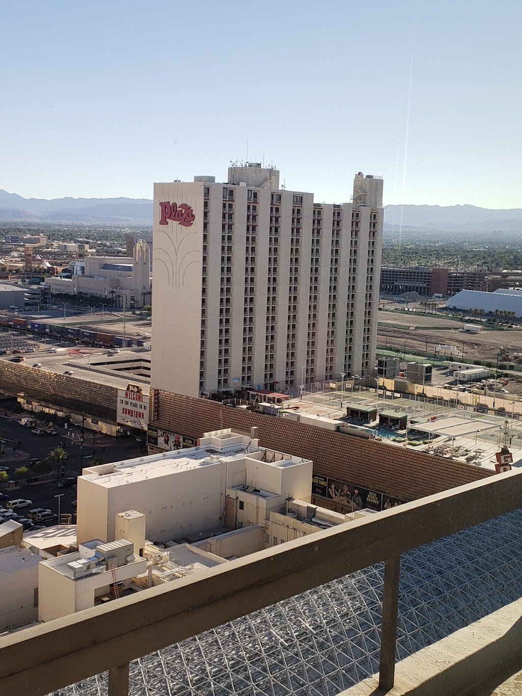 Top Of Binions Steakhouse | restaurant | 128 e E Fremont St, Las Vegas, NV 89101, USA | 7023821600 OR +1 702-382-1600