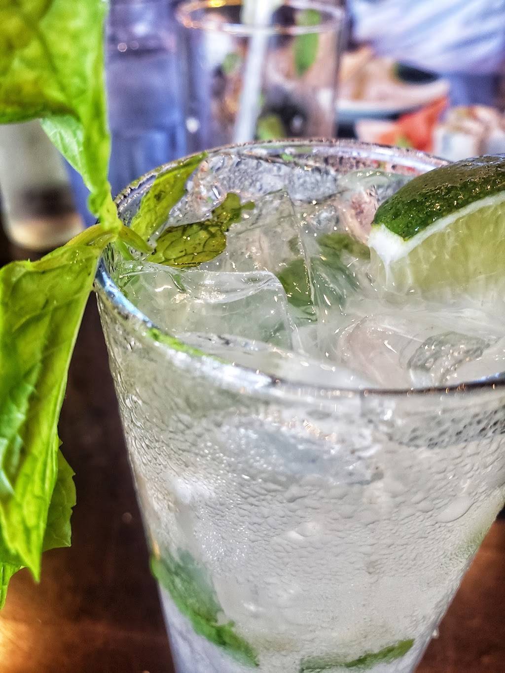 Red Ginger | restaurant | 2230 Edgewood Rd SW, Cedar Rapids, IA 52404, USA | 3193964293 OR +1 319-396-4293