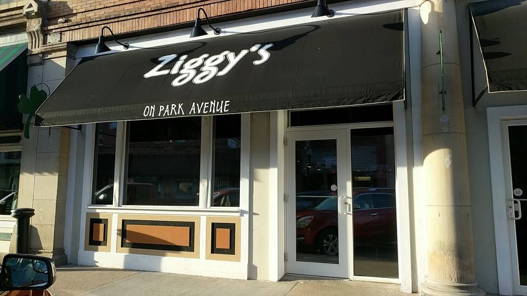 Ziggys Pub & Restaurant | restaurant | 193 Park Ave, Amherst, OH 44001, USA | 4409853663 OR +1 440-985-3663