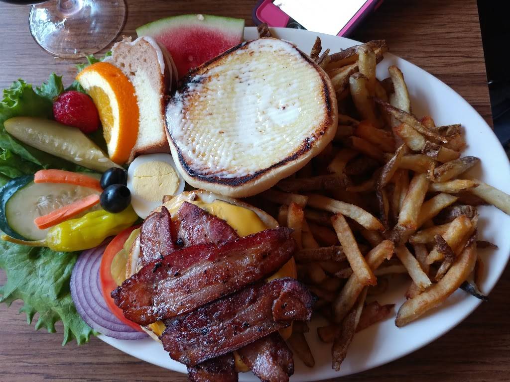 Airport Bar & Grill | restaurant | 6065 CA-49, Mariposa, CA 95338, USA | 2093778444 OR +1 209-377-8444