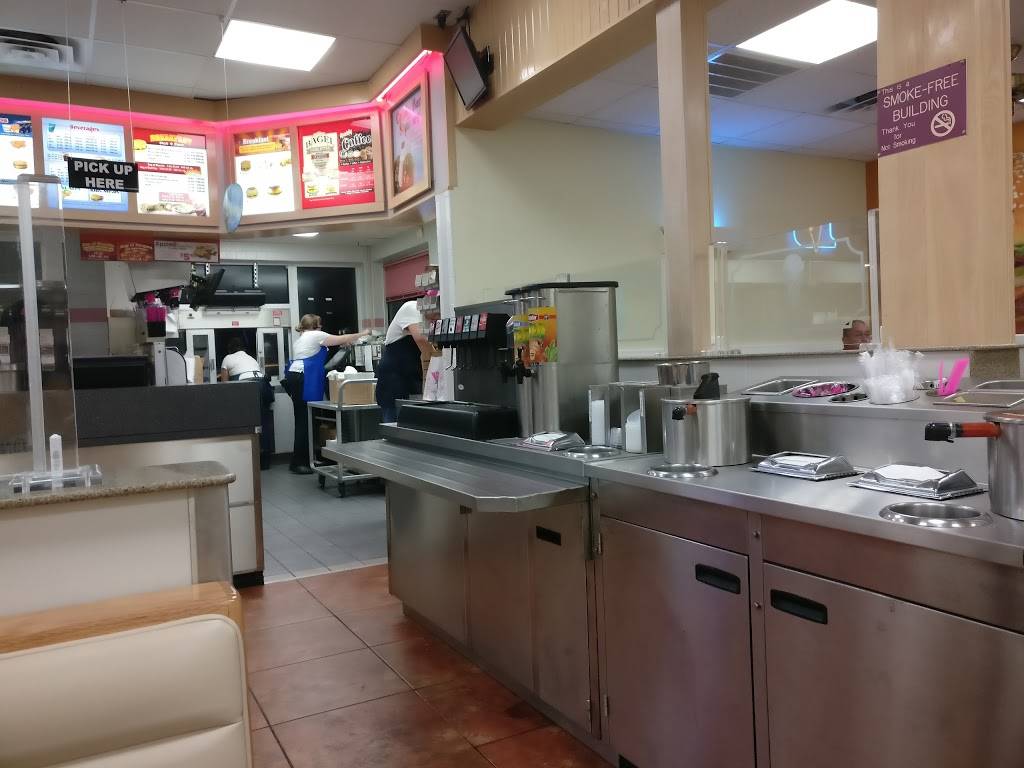 Braums Ice Cream & Burger Restaurant | restaurant | 440 N Tyler Rd, Wichita, KS 67212, USA | 3167225064 OR +1 316-722-5064