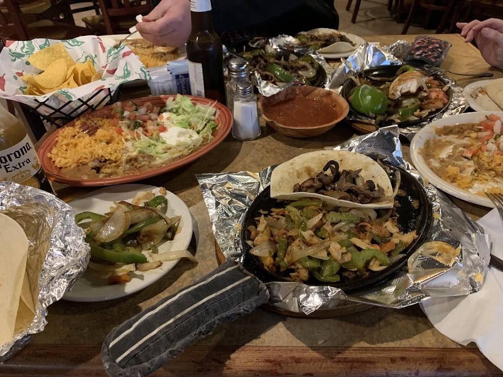 Jalapeño Loco | restaurant | 7501 Mentor Ave, Mentor, OH 44060, USA | 4409181503 OR +1 440-918-1503