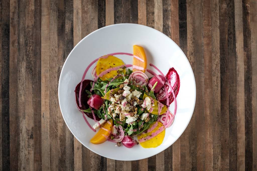 Kaline Resto Pub | restaurant | 3280 Rue Laval, Lac-Mégantic, QC G6B 1A4, Canada | 8195824242 OR +1 819-582-4242