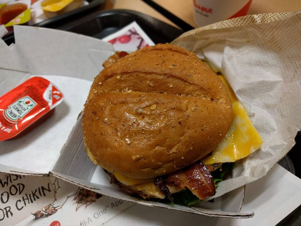 Chick-fil-A | restaurant | 7681 Carson Blvd, Long Beach, CA 90808, USA | 5624254232 OR +1 562-425-4232