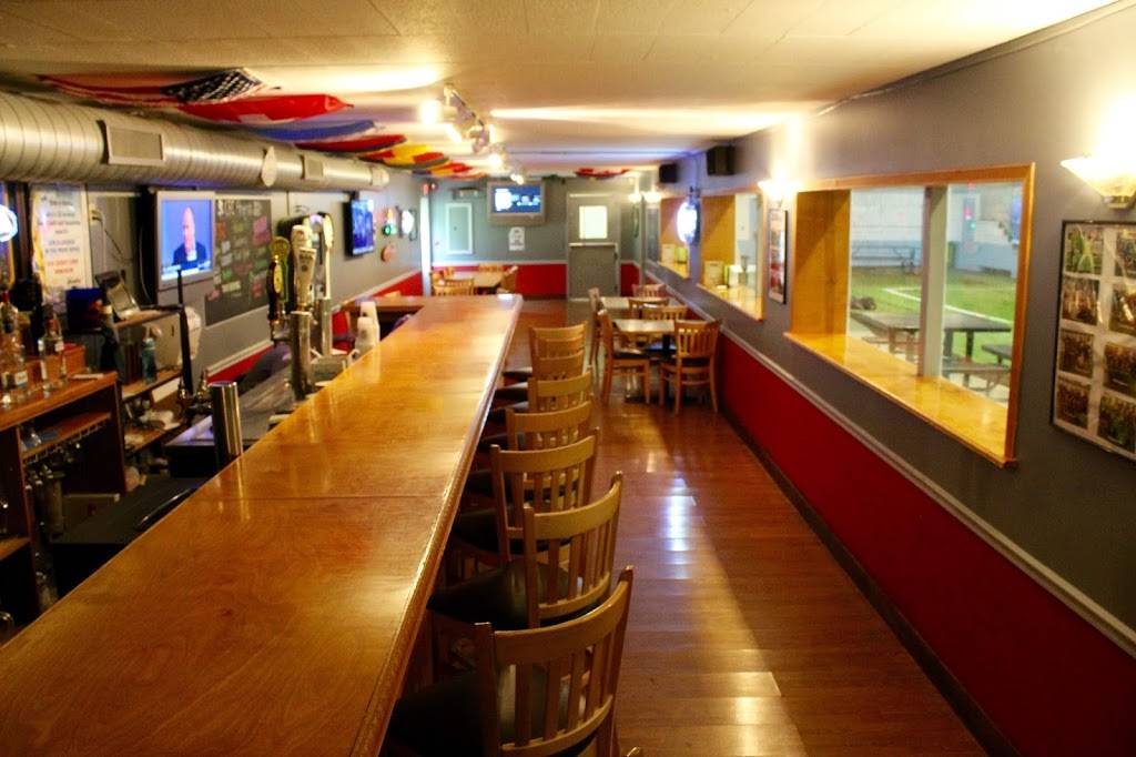 CFC Arena Bar & Grill | restaurant | 1018 Sherman Ave, Hamden, CT 06514, USA | 2038481605 OR +1 203-848-1605