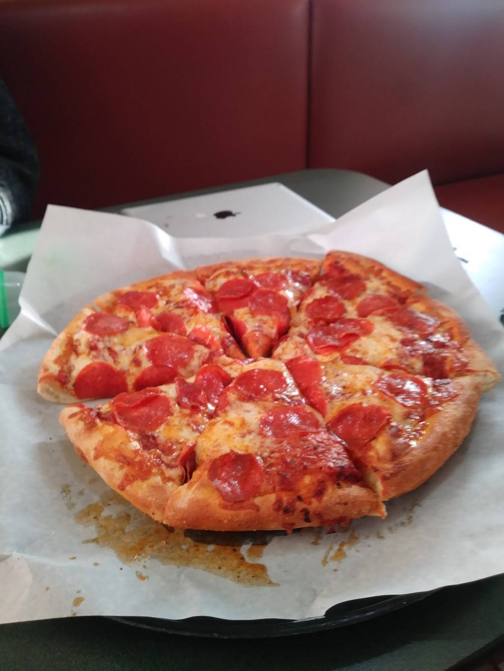 Round Table Pizza | meal delivery | 13100 San Pablo Ave, Richmond, CA 94805, USA | 5102327071 OR +1 510-232-7071