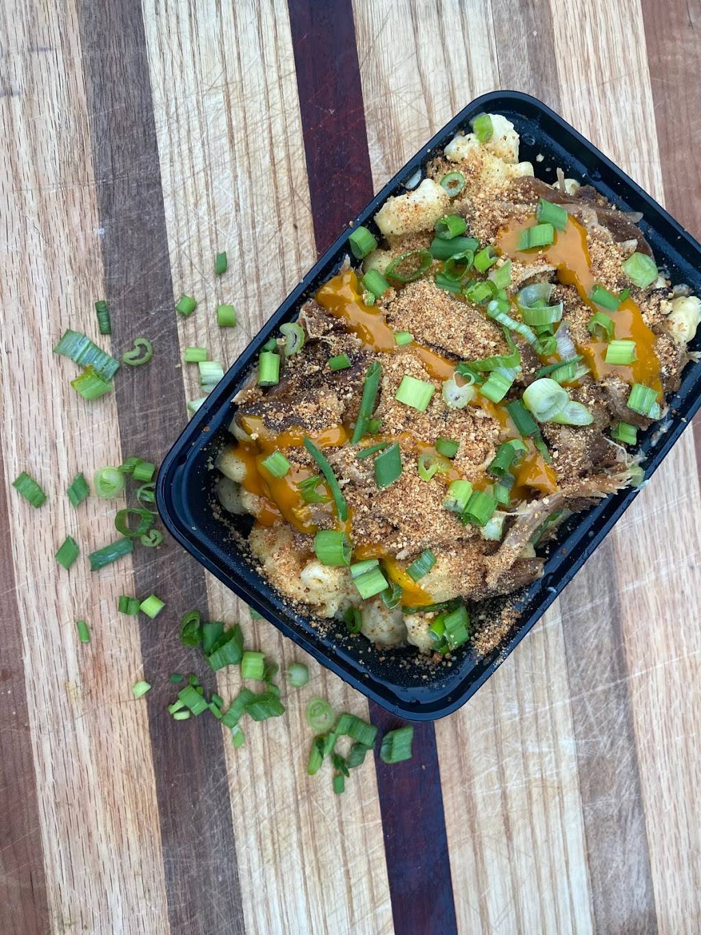 Macarollin | restaurant | 832 Emerson St, Rochester, NY 14613, USA | 5854585788 OR +1 585-458-5788