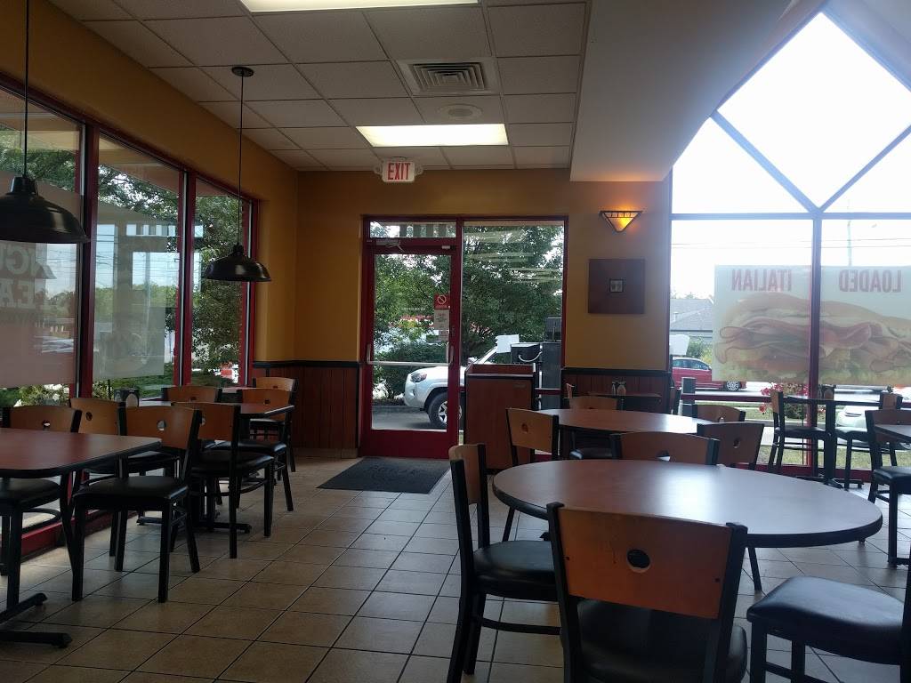 Arbys | restaurant | 7790 Beechmont Ave, Cincinnati, OH 45255, USA | 5134745880 OR +1 513-474-5880