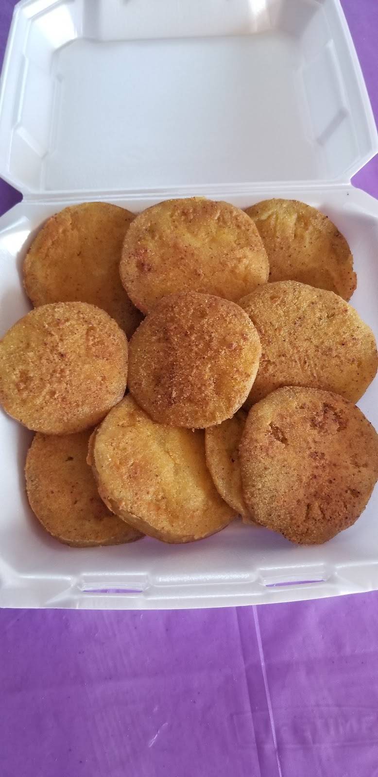 Tinys Shop & More | restaurant | 1020 Forum Dr, Shreveport, LA 71107, USA | 3185182622 OR +1 318-518-2622