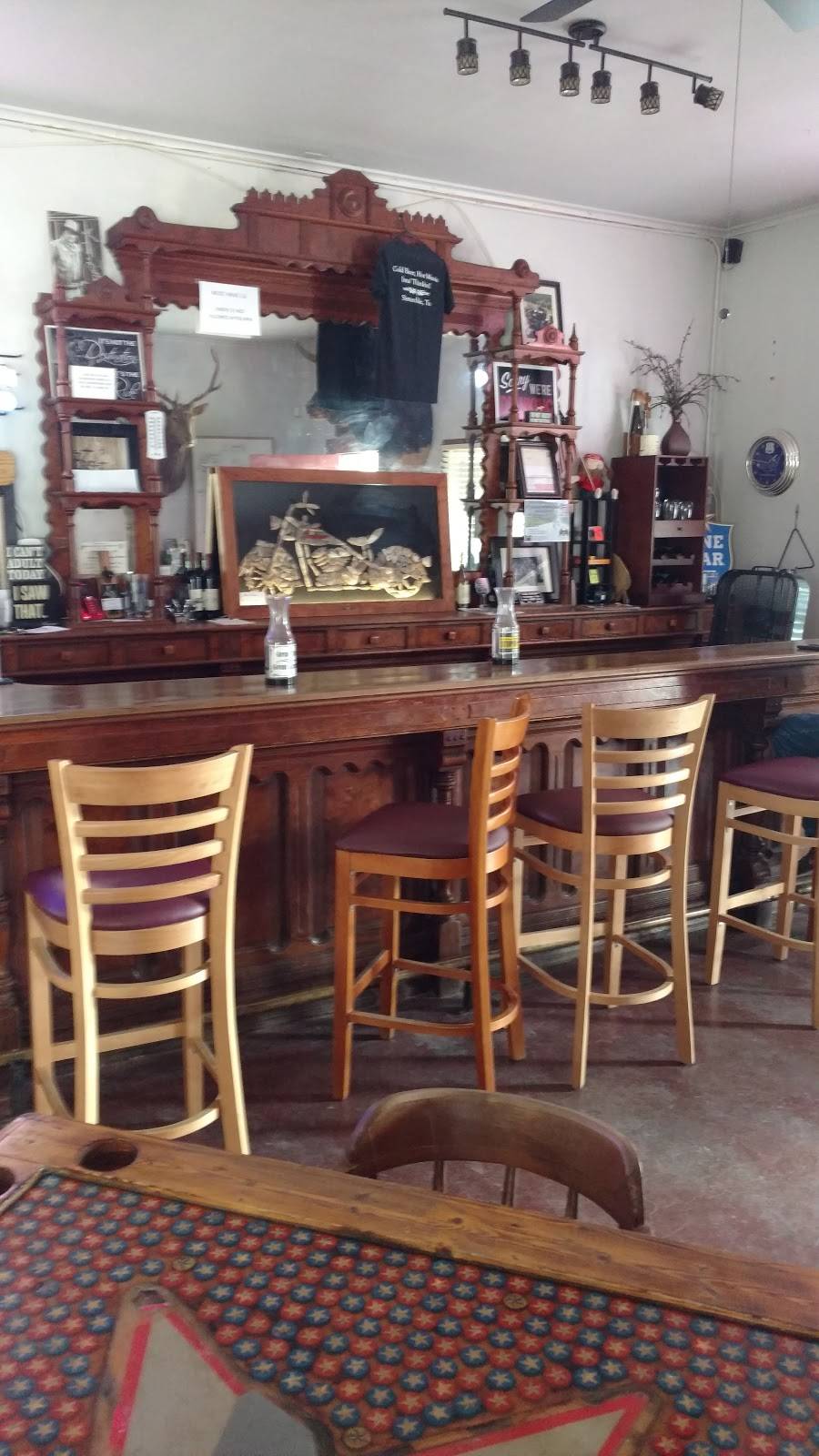 Sisterdale Line | restaurant | 1211 Sisterdale Rd, Boerne, TX 78006, USA | 8303246833 OR +1 830-324-6833