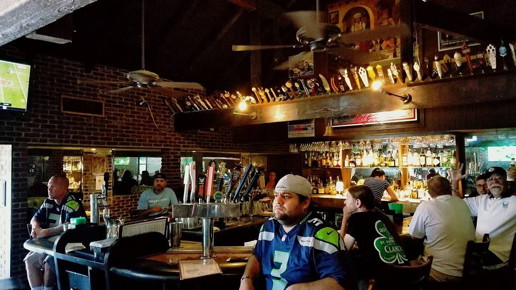 Clancys | restaurant | 803 E Broadway, Long Beach, CA 90802, USA | 5624371836 OR +1 562-437-1836