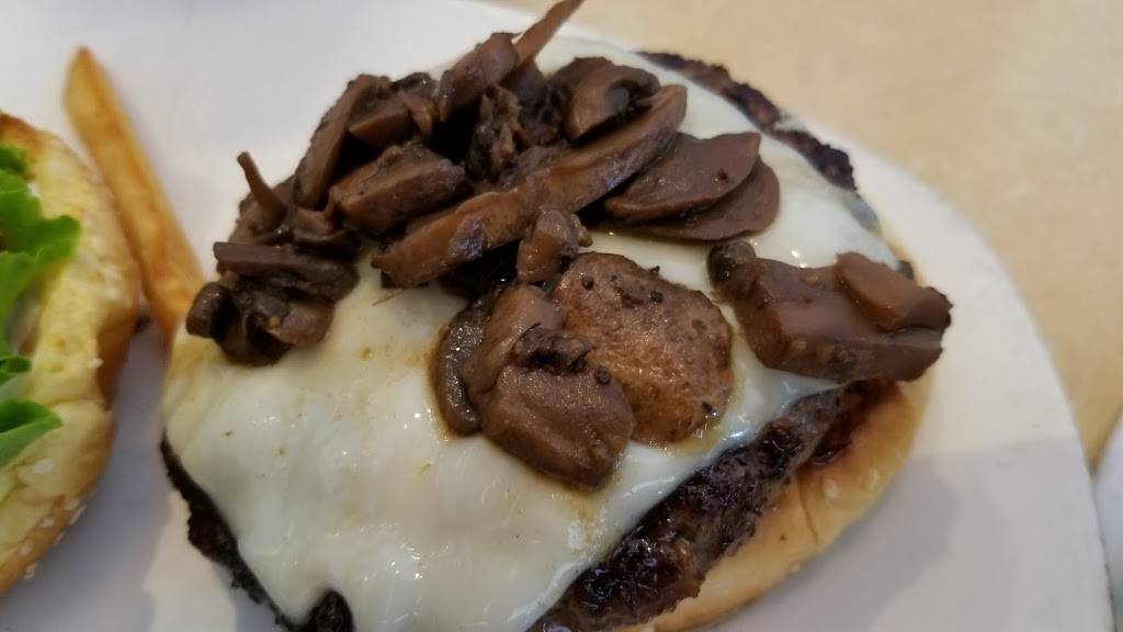 The Loop Pizza Grill | restaurant | 450 State Rd 13, Jacksonville, FL 32259, USA | 9042302202 OR +1 904-230-2202