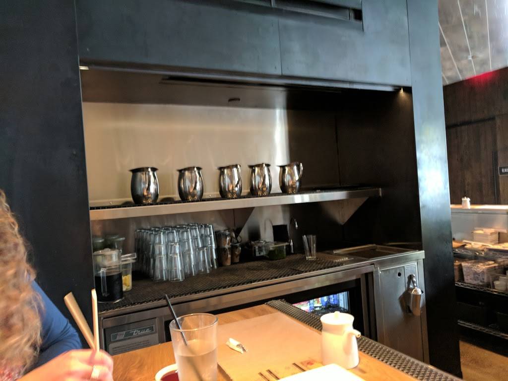 KazuNori: The Original Hand Roll Bar | restaurant | 120 Broadway #104, Santa Monica, CA 90401, USA | 4249994594 OR +1 424-999-4594