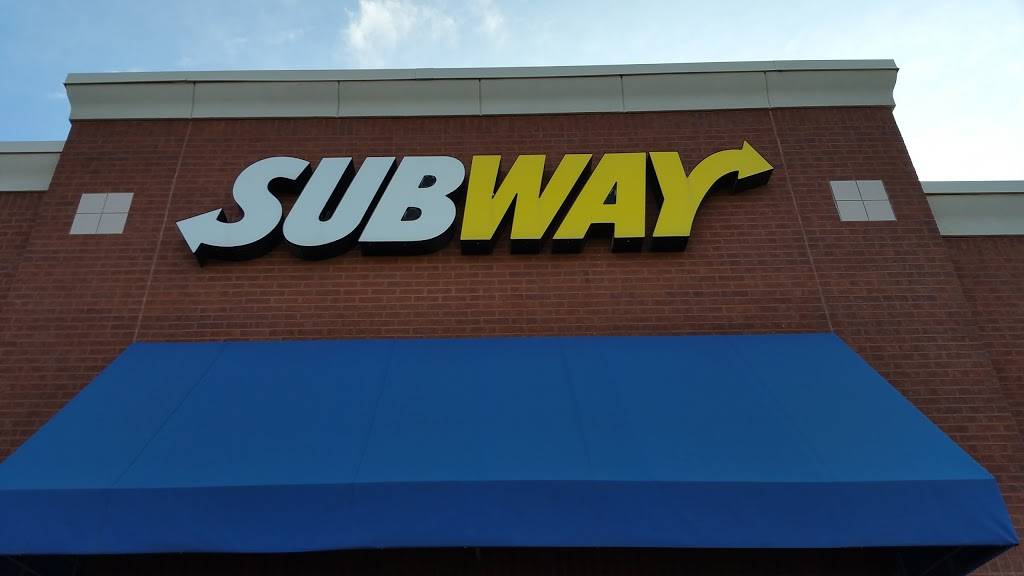 Subway Restaurants | restaurant | Sublett Crossing, 6320 US-287 Ste 120, Arlington, TX 76001, USA | 8175636993 OR +1 817-563-6993