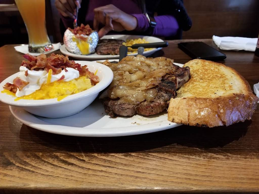 Hops & Barley Bar & Grill | restaurant | 18561 Allen Rd, Melvindale, MI 48122, USA | 3135863125 OR +1 313-586-3125