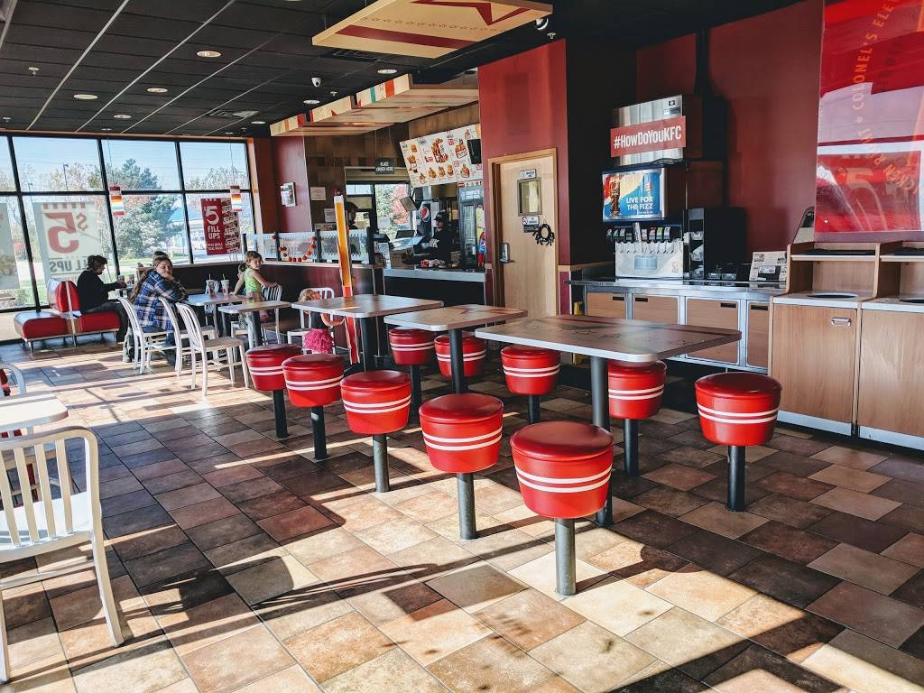 KFC | restaurant | 297 S Schmale Rd, Carol Stream, IL 60188, USA | 6304807483 OR +1 630-480-7483