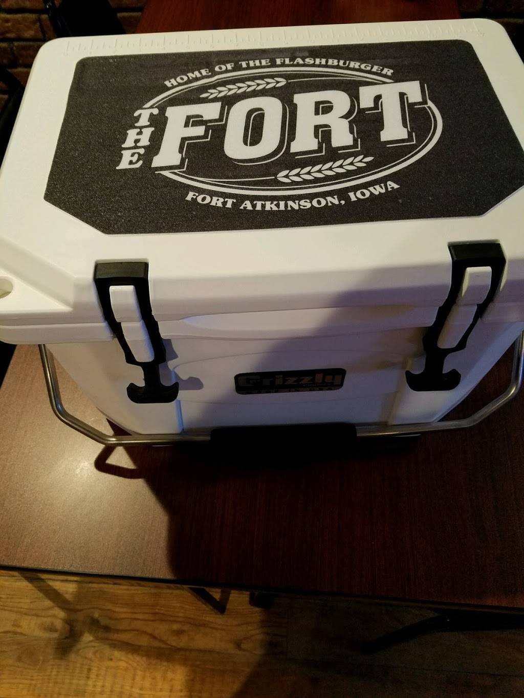 The Fort | restaurant | 100 Oak St, Fort Atkinson, IA 52144, USA | 5633589006 OR +1 563-358-9006