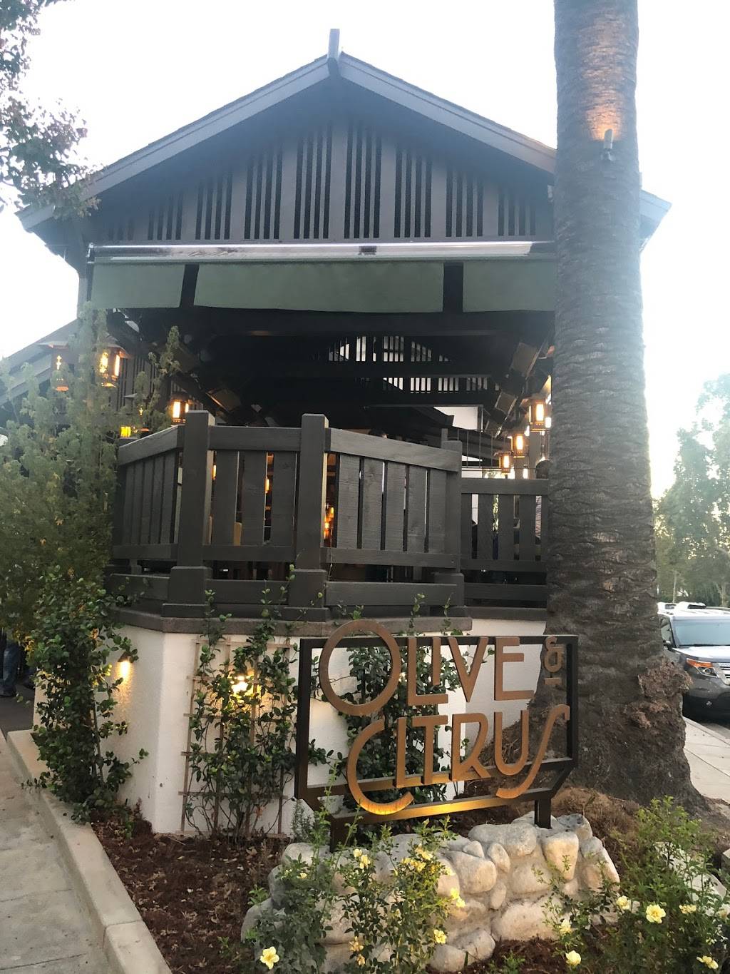 Olive & Citrus | restaurant | 255 E Olive Ave, Redlands, CA 92373, USA | 9096740094 OR +1 909-674-0094