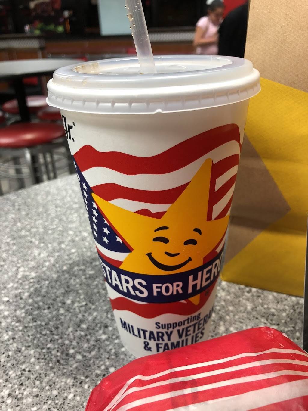 Carls Jr. | restaurant | 6079 Magnolia Ave, Riverside, CA 92506, USA | 9513693114 OR +1 951-369-3114