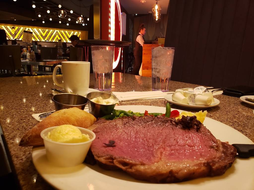 The D Grill | restaurant | 301 Fremont St, Las Vegas, NV 89101, USA | 7023882400 OR +1 702-388-2400