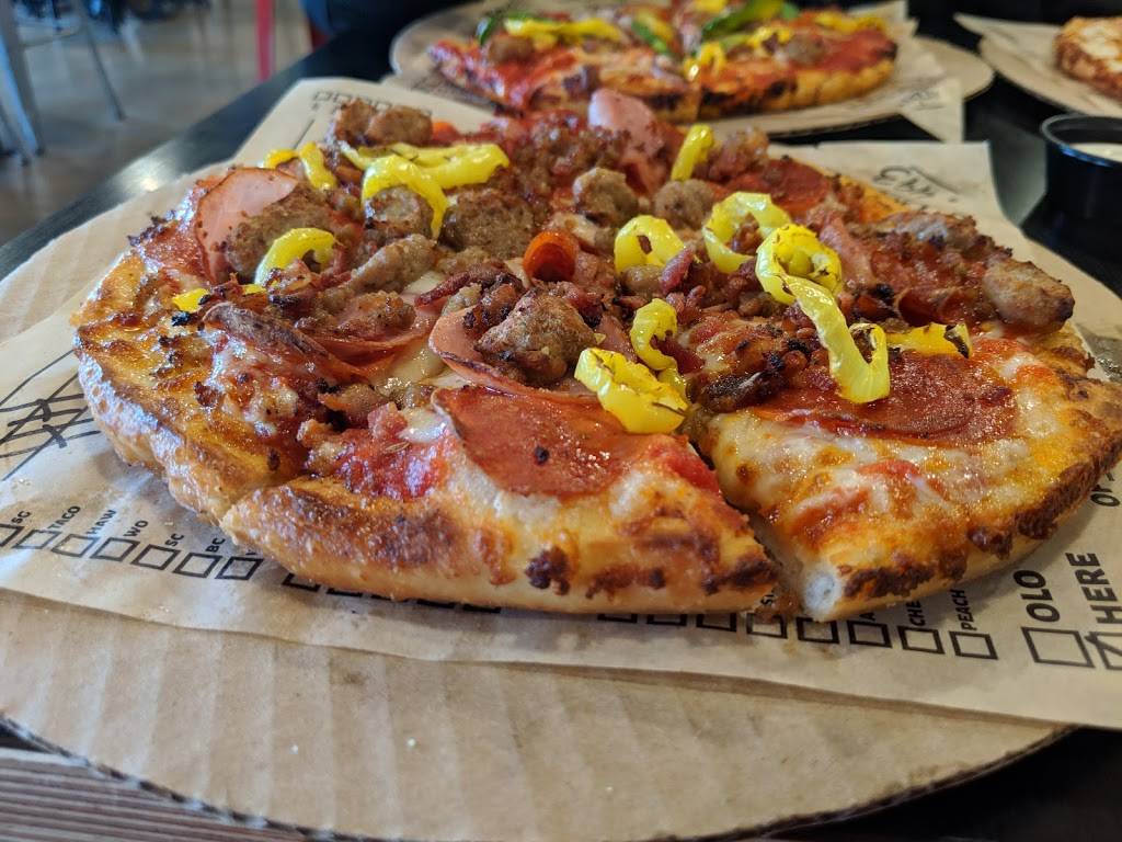 Rapid Fired Pizza | restaurant | 2815 Elida Rd, Lima, OH 45805, USA | 4192214747 OR +1 419-221-4747