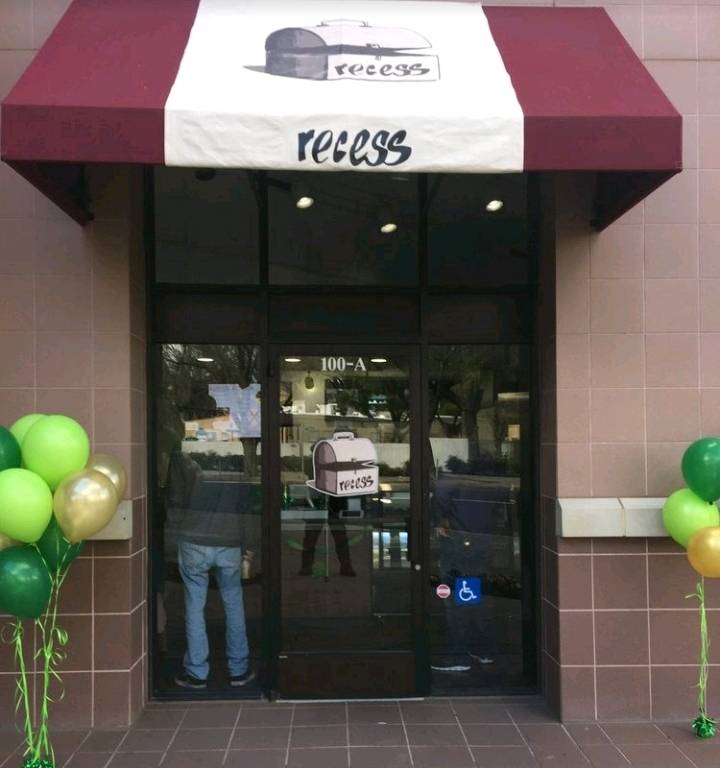 Recess Cafe | restaurant | 1102 Q St St 100A, Sacramento, CA 95811, USA | 9163890121 OR +1 916-389-0121