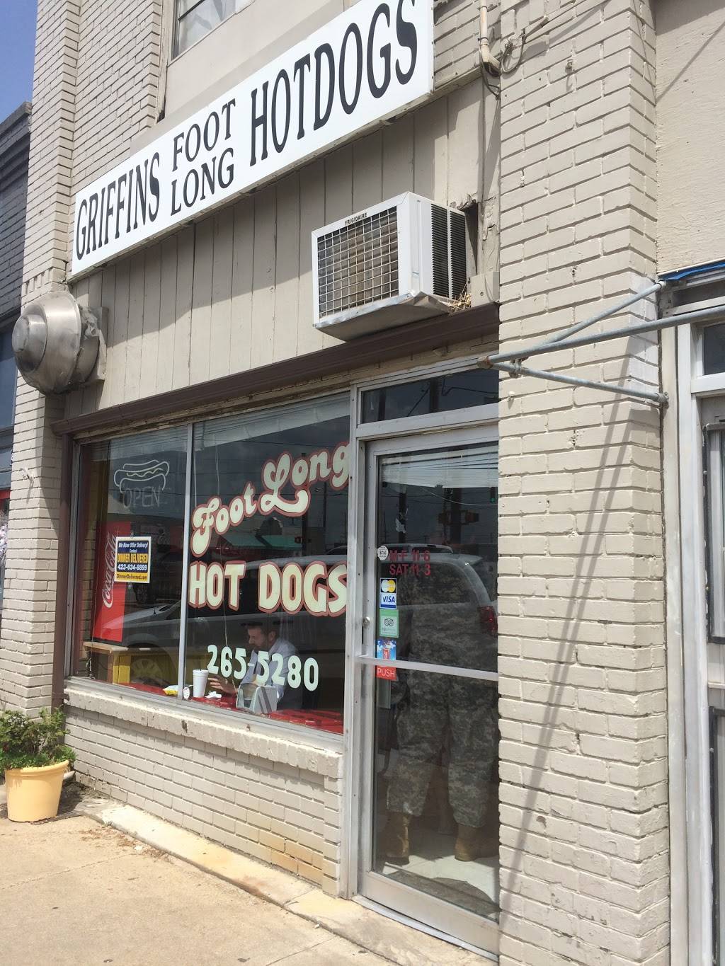 Miss Griffins Footlong Hot Dogs | restaurant | 847 E Main St, Chattanooga, TN 37408, USA | 4232655280 OR +1 423-265-5280