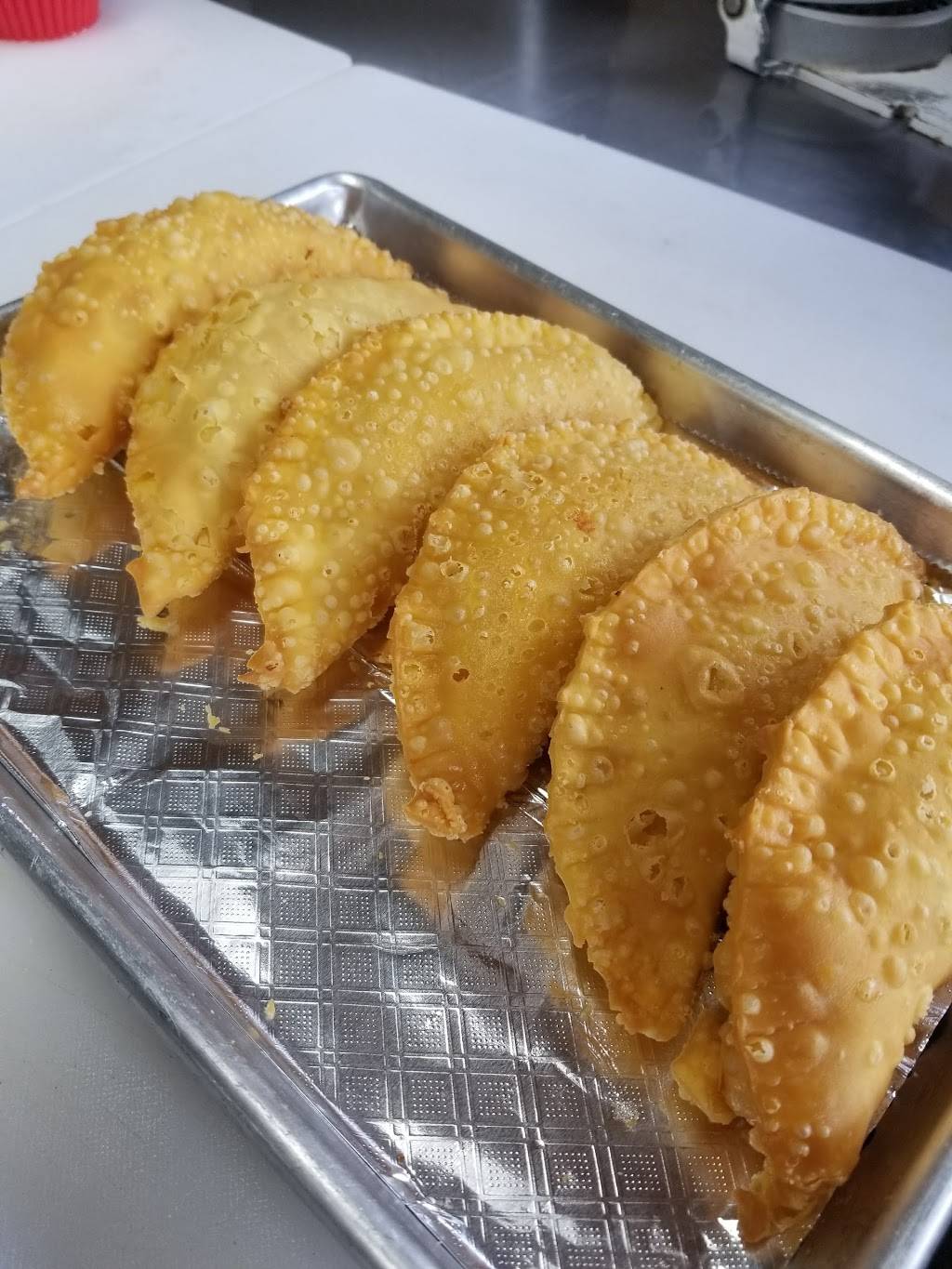 Emapanalicious Express,llc | restaurant | Mt Dora, FL 32757, USA | 3866270049 OR +1 386-627-0049