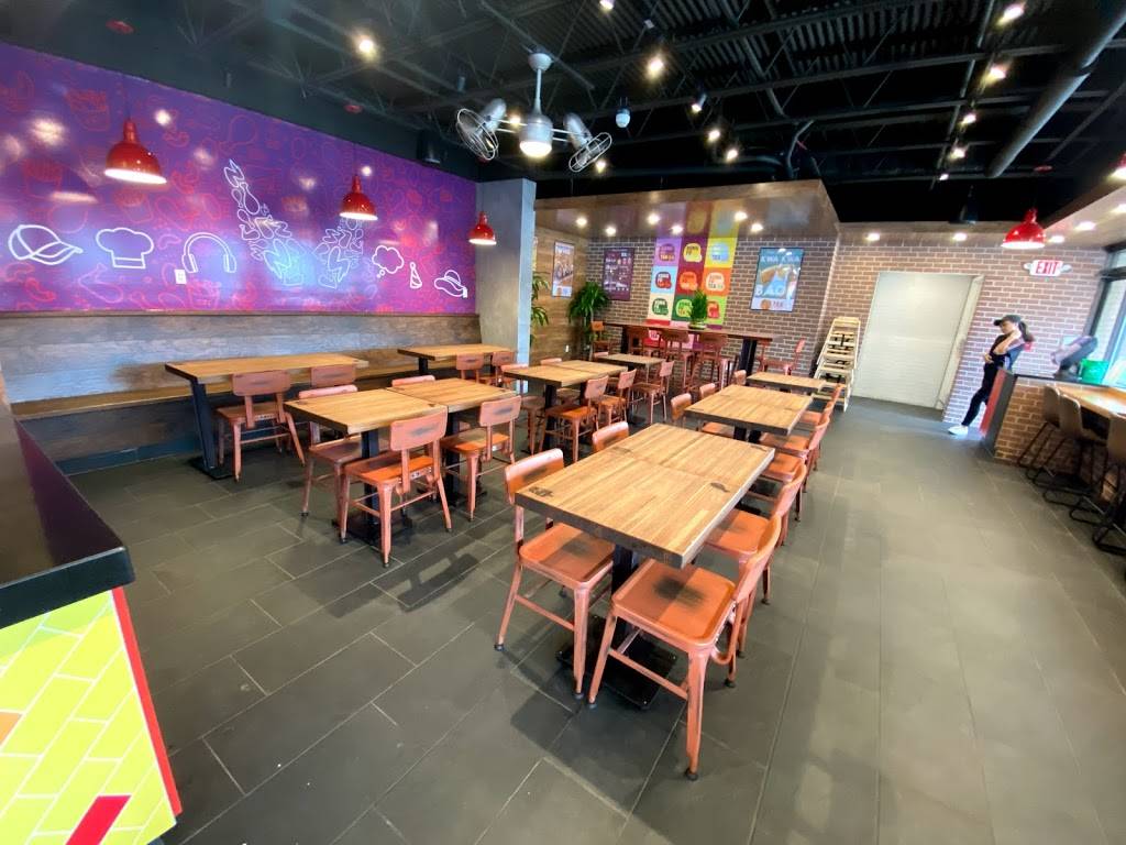 TKK Fried Chicken 頂呱呱 x Kung Fu Tea | meal takeaway | 1 Beale St, Quincy, MA 02170, USA | 6174810785 OR +1 617-481-0785