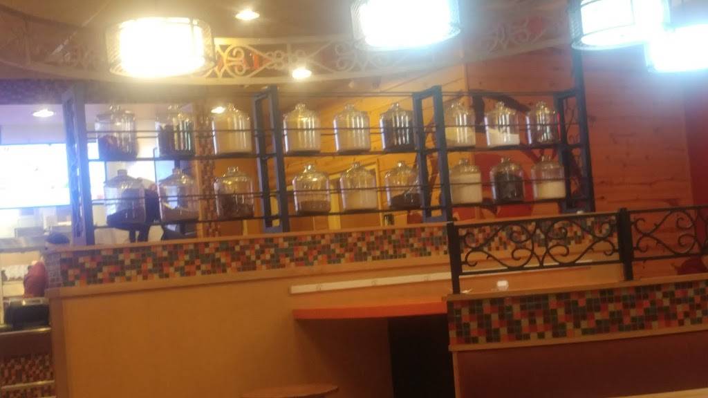 Popeyes Louisiana Kitchen | restaurant | 6125 Old National Hwy, College Park, GA 30349, USA | 7709966500 OR +1 770-996-6500