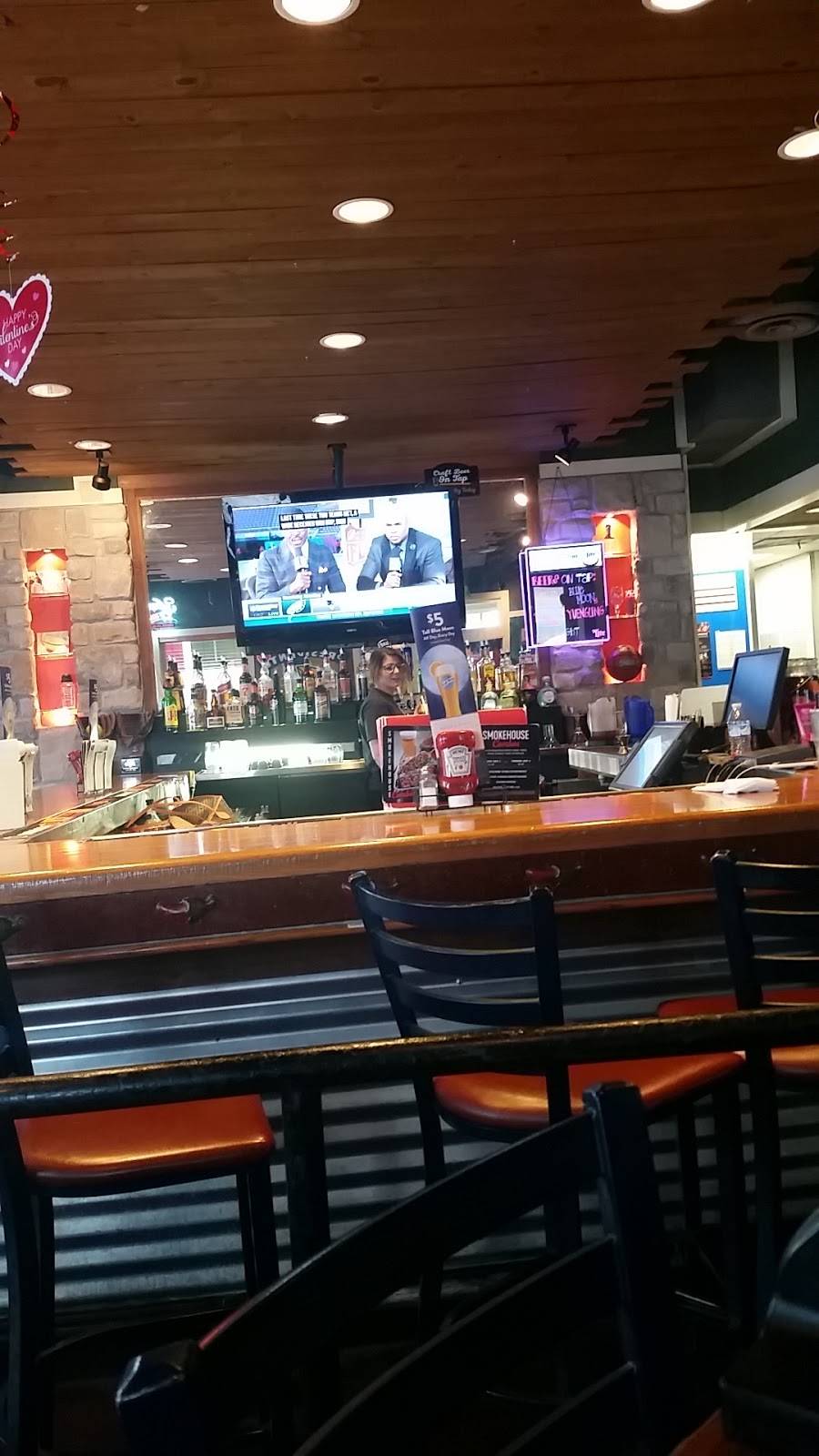 Chilis Grill & Bar | meal takeaway | 620 Birk Rd, Martinsville, IN 46151, USA | 7653498227 OR +1 765-349-8227