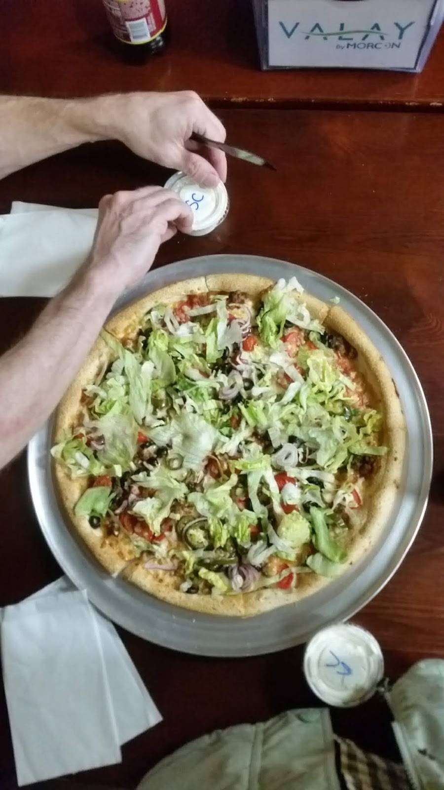 CJ s Gourmet Pizza & Grill | restaurant | 29 Hudson Rd, Sudbury, MA 01776, USA | 9784433000 OR +1 978-443-3000