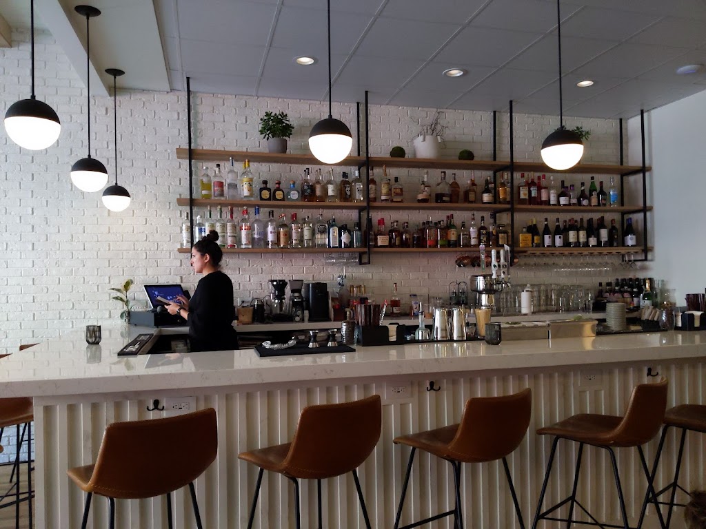 Little Italy | restaurant | 523 2nd St, Hudson, WI 54016, USA | 7158088576 OR +1 715-808-8576