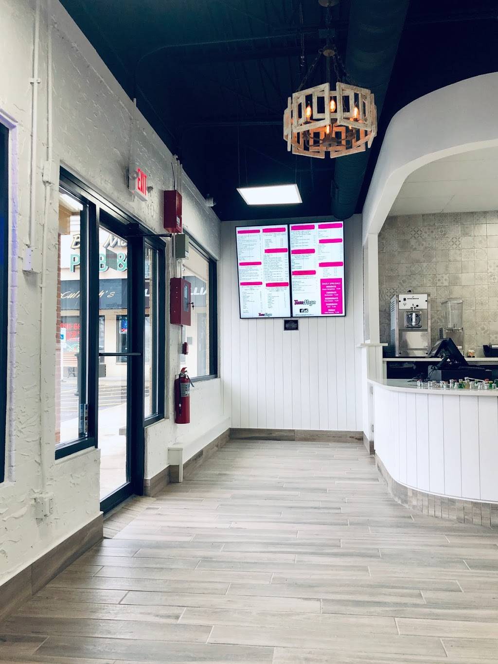 Taco Maya | restaurant | 365 S Roselle Rd, Schaumburg, IL 60193, USA | 8474665454 OR +1 847-466-5454