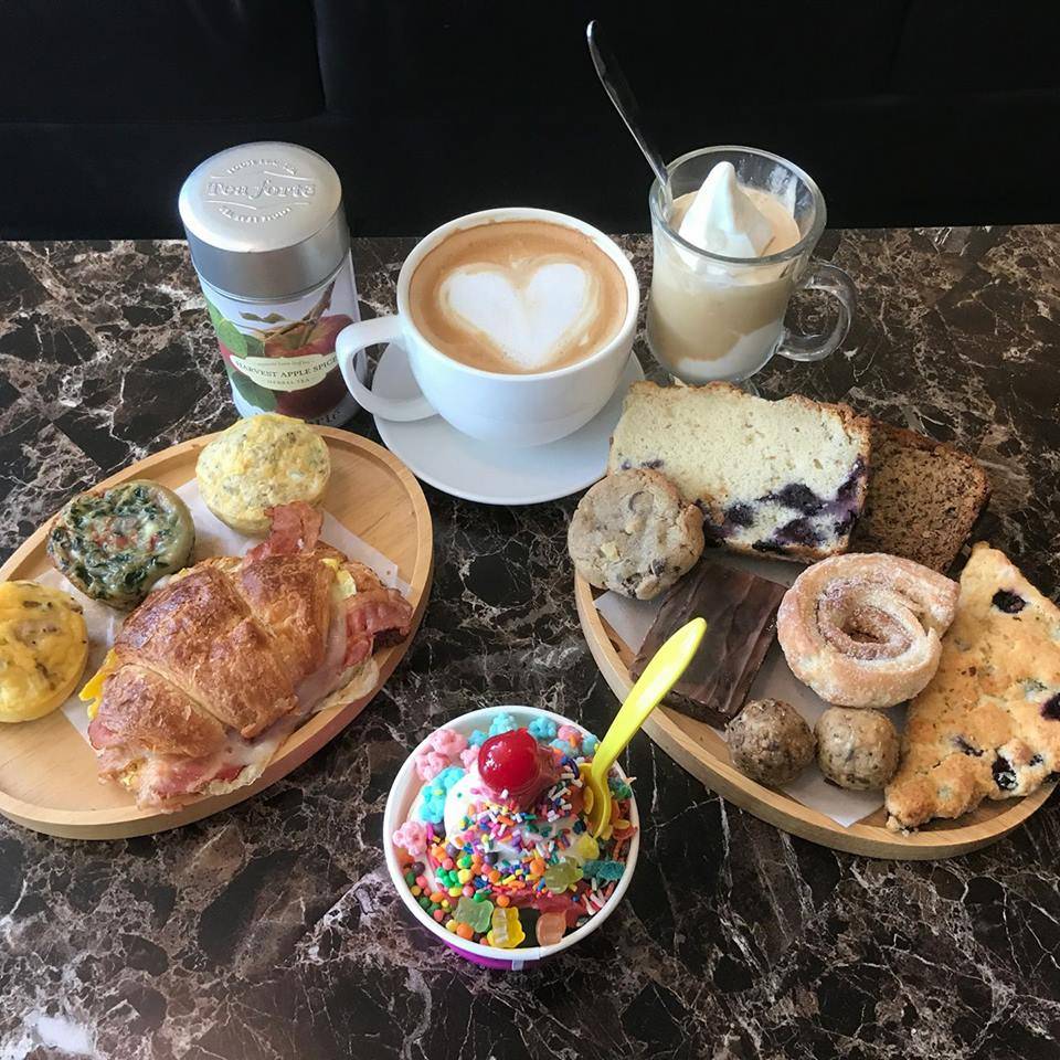 Fiores Sweet Cup | bakery | 2835 SW 91st St #330, Gainesville, FL 32608, USA | 3525051979 OR +1 352-505-1979